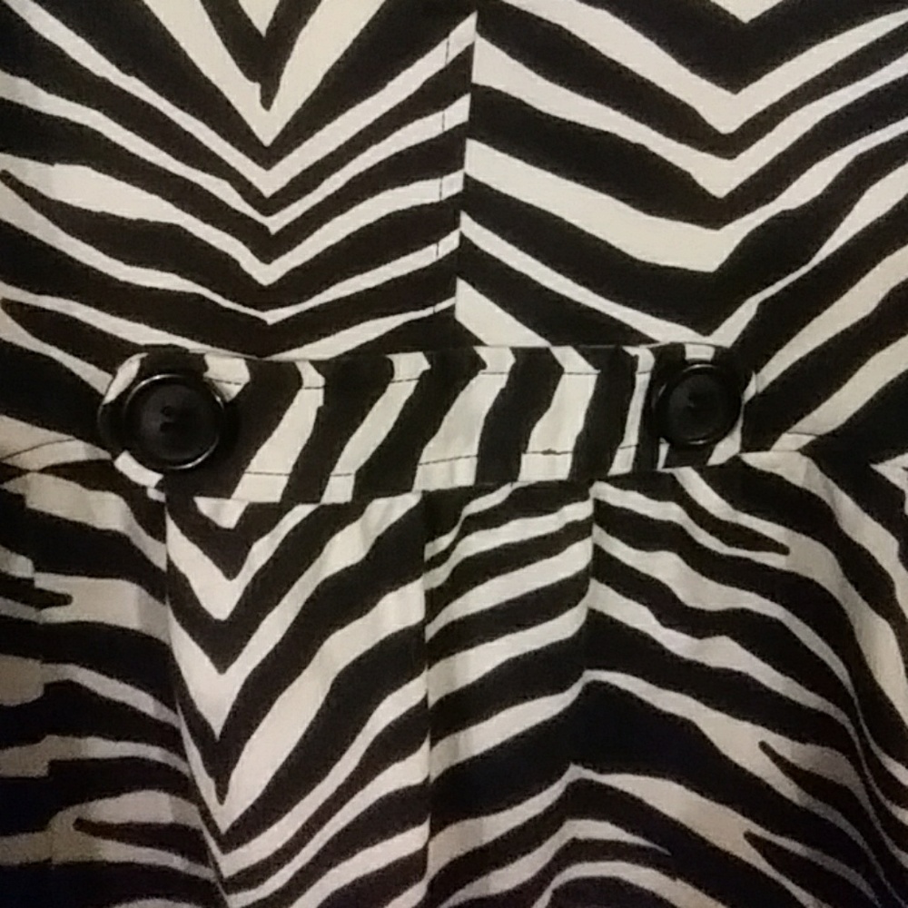 Awesome zebra print 3/4 sleeves Jacket size 16 - Picture 3 of 7